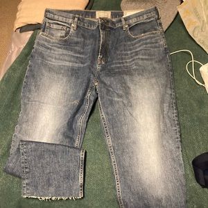 EVERLANE  CHEEKY JEANS 33 ankle